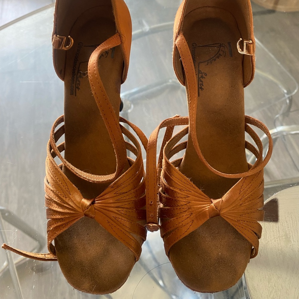 G Franco Sol Latin dancing heel